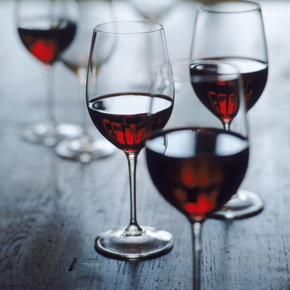 cervene vino
